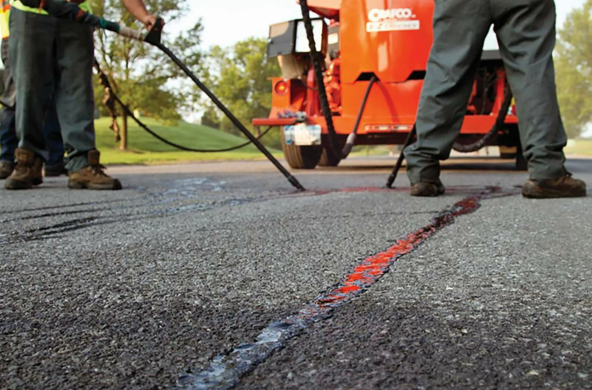 What Are The Benefits of Asphalt Crack Sealing In Washington?